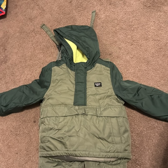 OshKosh B’gosh 4T Snow Coat and Snowbib Snowsuit Set Green - Picture 2 of 5